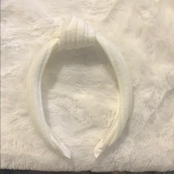 Bundle of 4 Top Knot Headbands - Picture 2 of 6